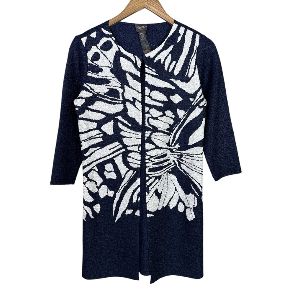 CHICO’S Travelers Printed Crushed Lightweight Jacket SizeBlue & White (XS)